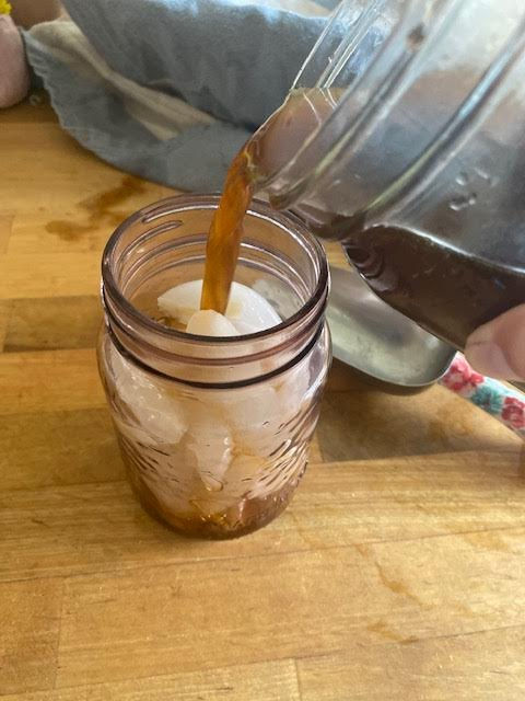 Pour coffee in