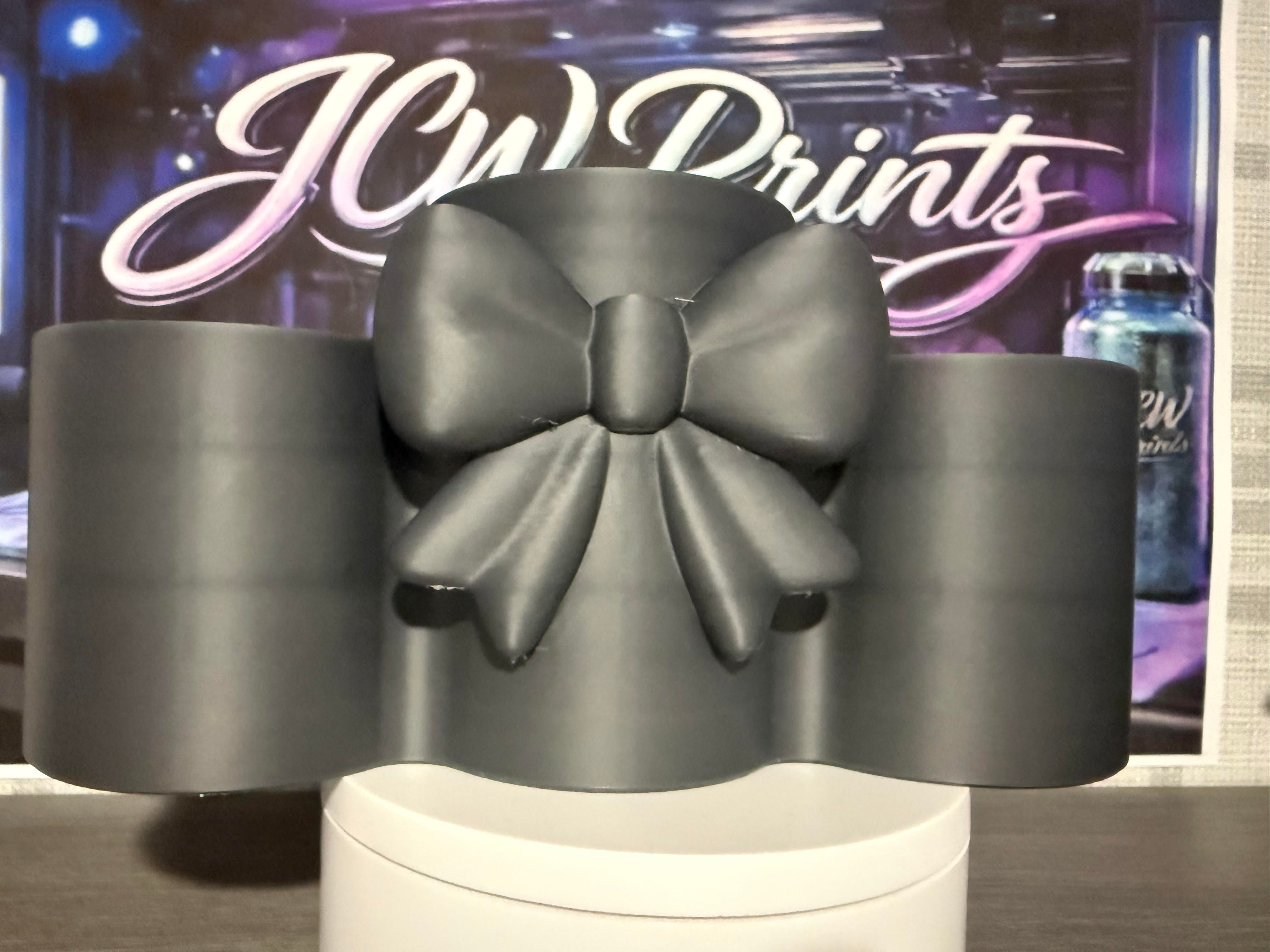 3D Printed Bow Design Holder