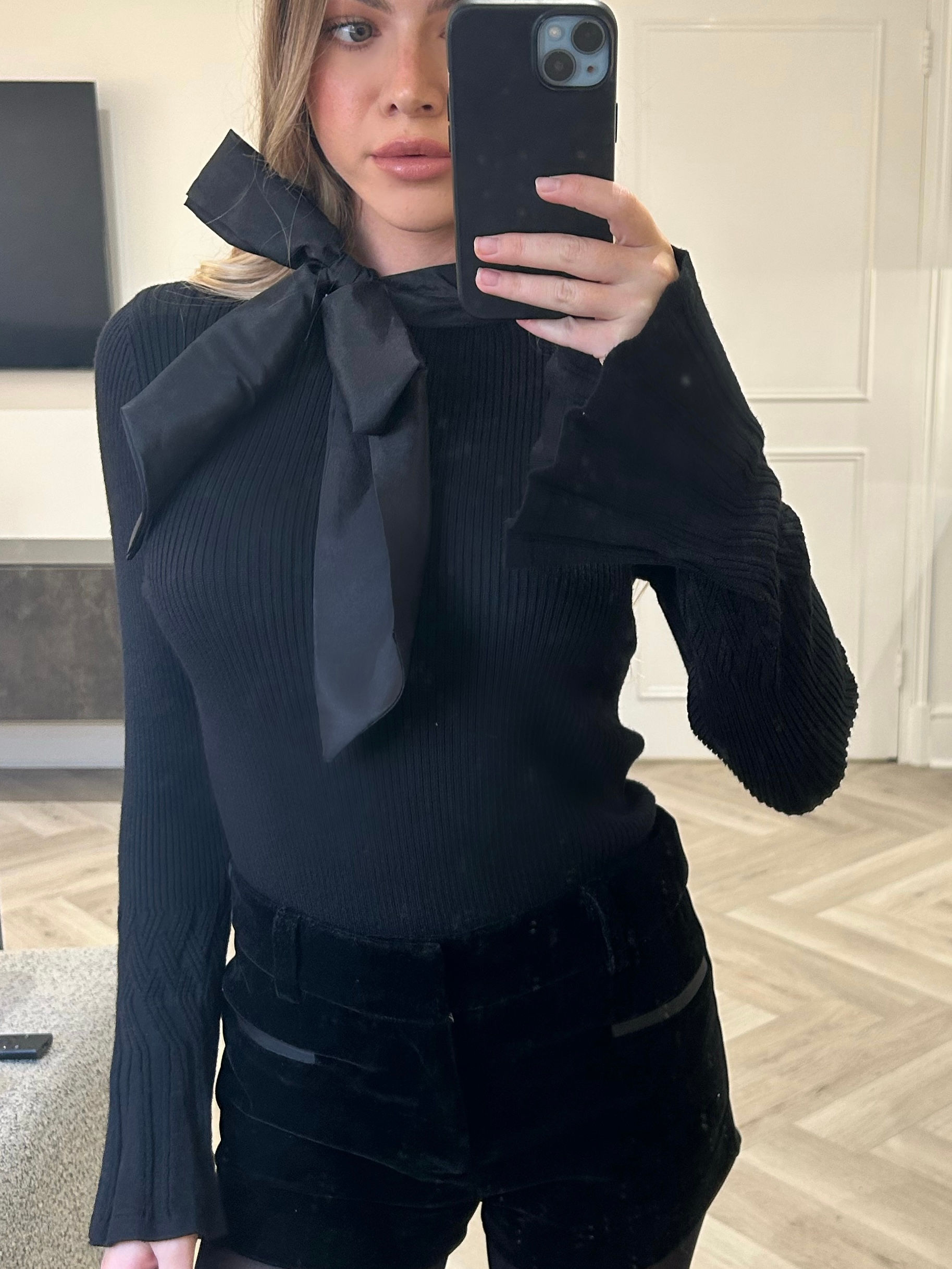 Black Bow Neck Knitted Top