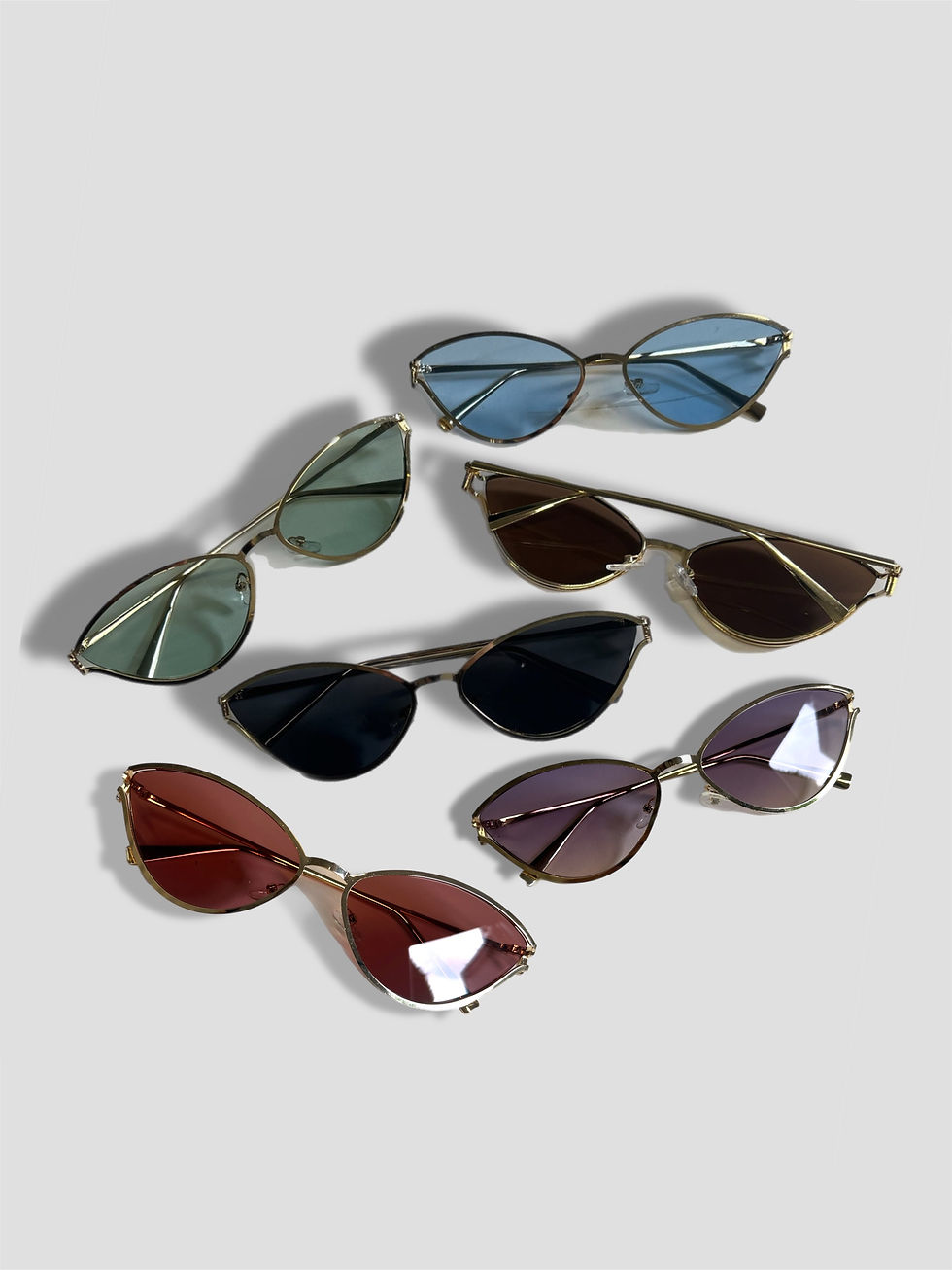 TOM Cat Eye Sleek Gold Frame Sunglasses