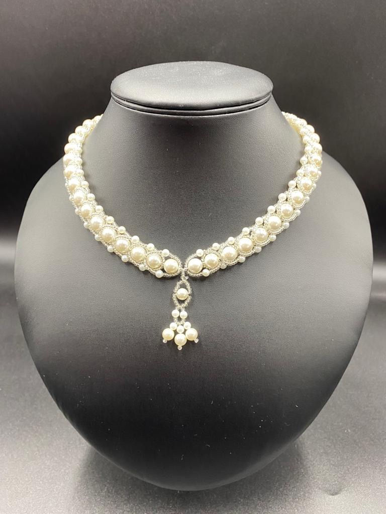 18" Ivory Shell Pearl Necklace