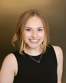 Lisa Peters - Headshot 2022.jpg