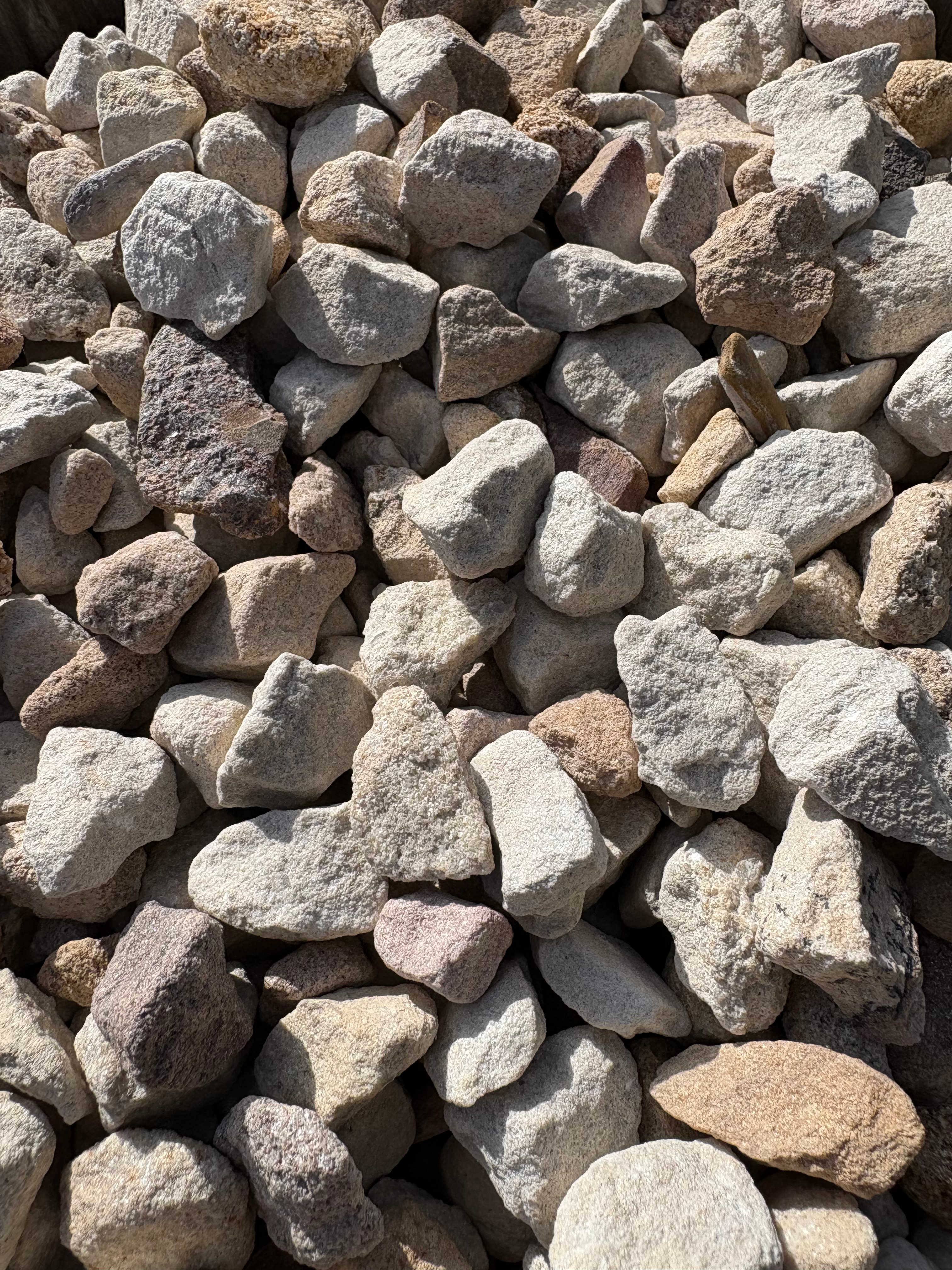 20mm Crushed Sandstone Small bag