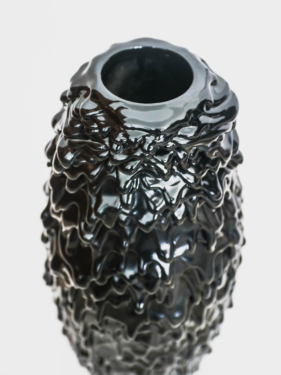 Thumbnail: Melting Vase in Gloss