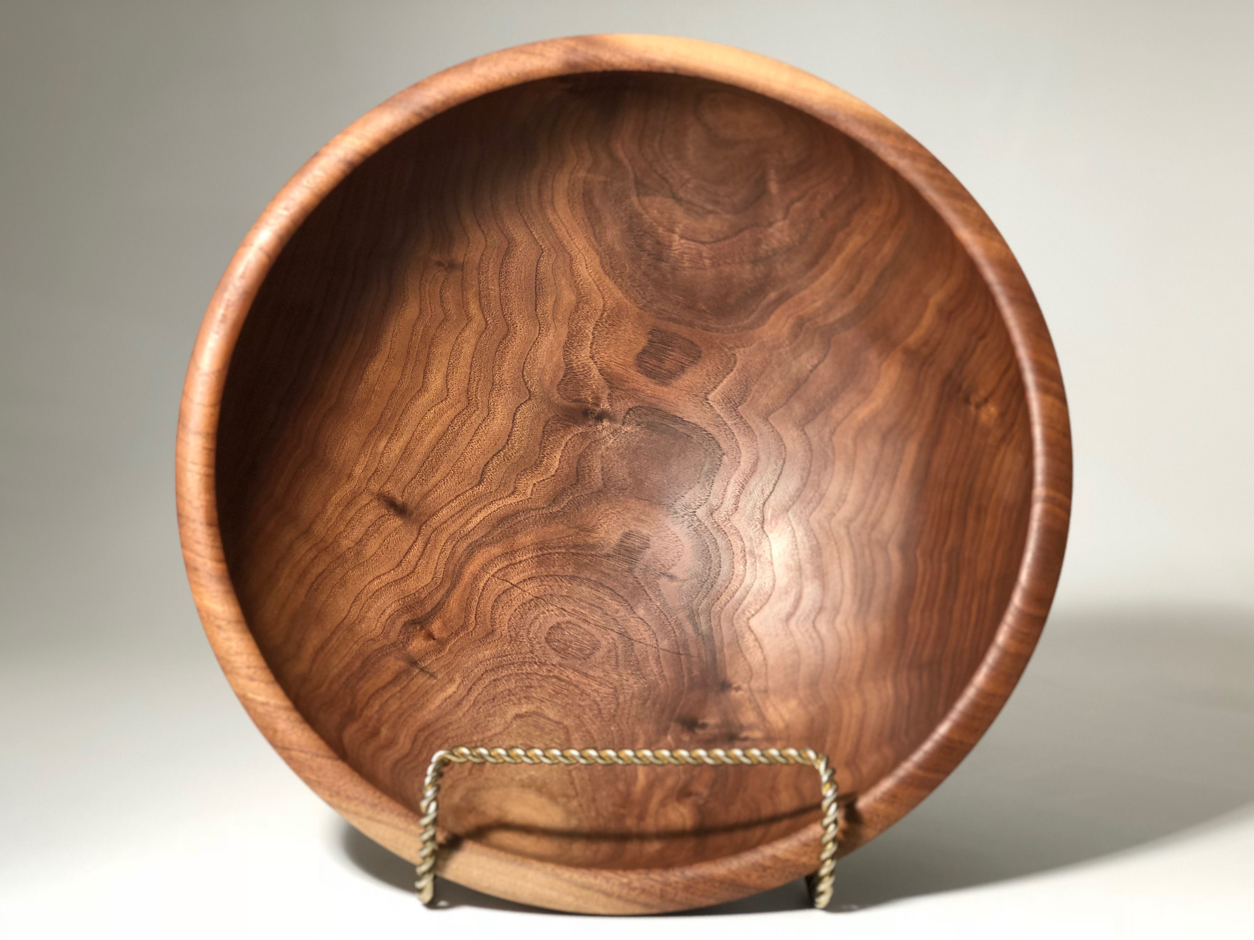 Medium Walnut Bowl
