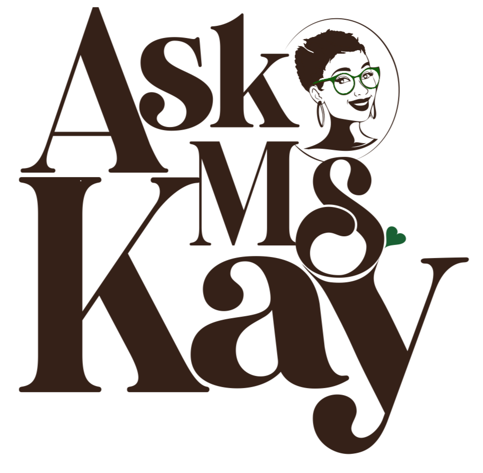 Logotipo terciario de AMK con bloqueo transparente PNG editado.png