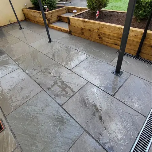 Kandla Grey Indian Sandstone Slabs – Tumbled