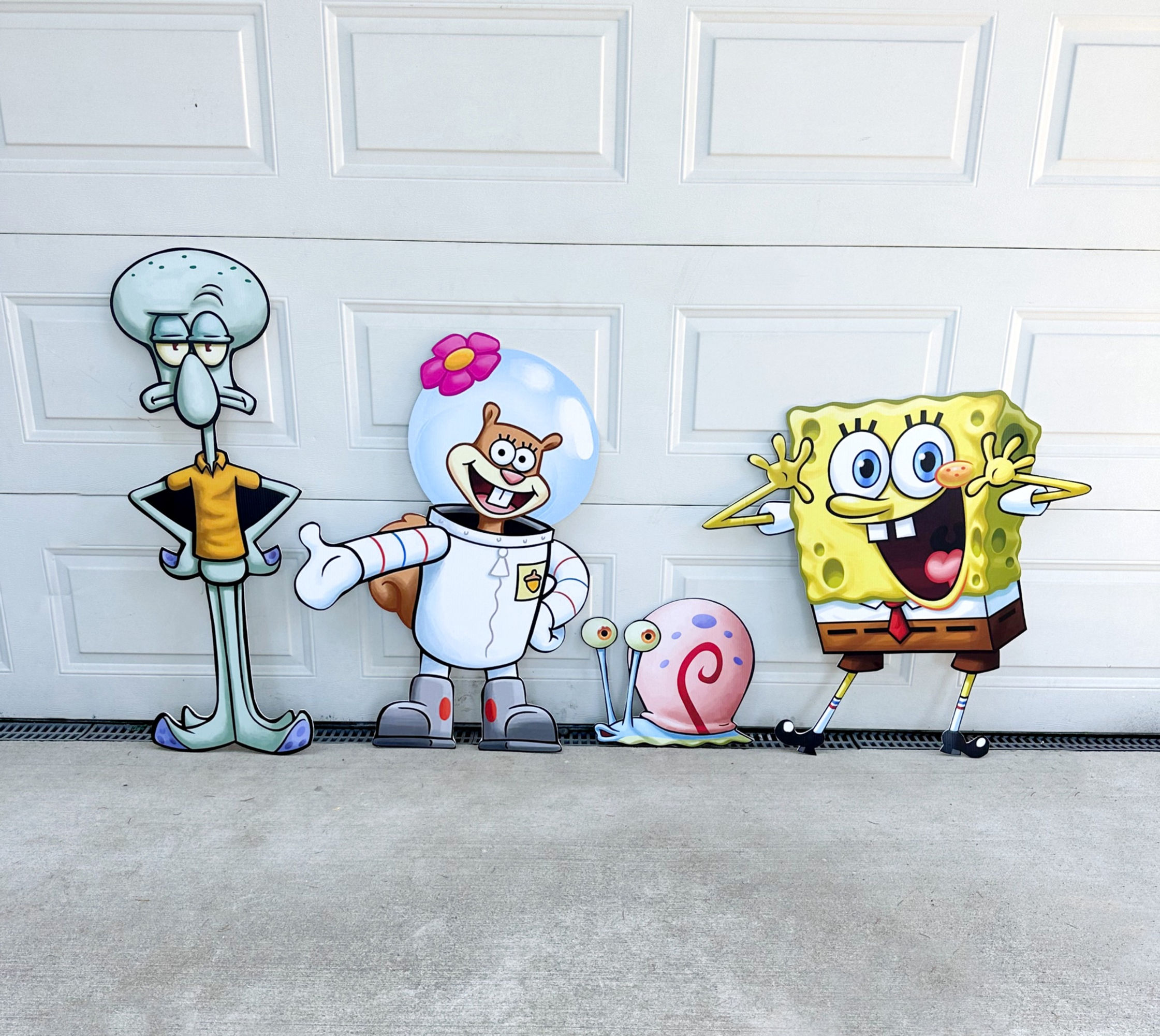 Spongebob & Friends Cut Out Rental