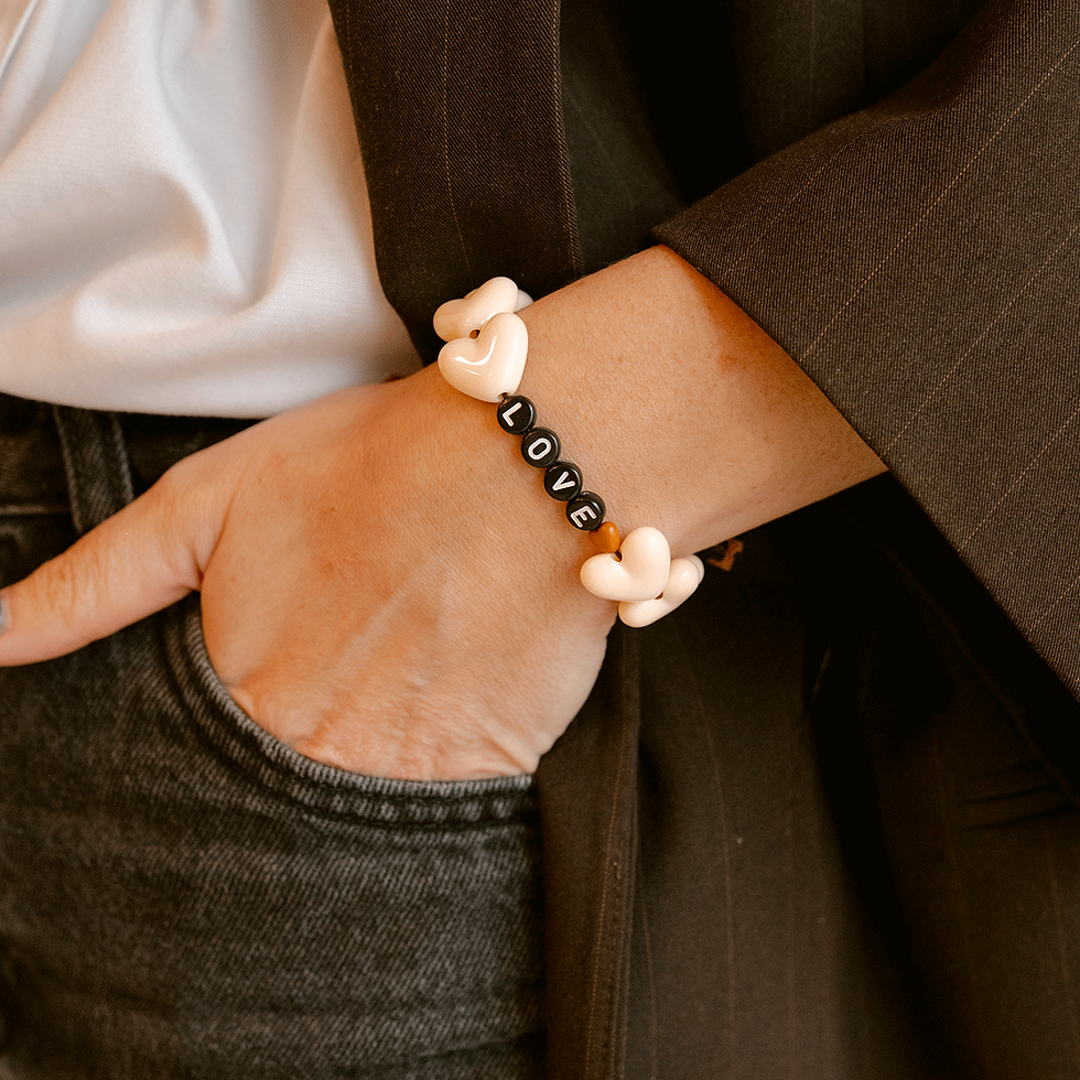 Thumbnail: Bracelet Femme LOVE - Maxi Coeurs Beige & Noeud Léopard