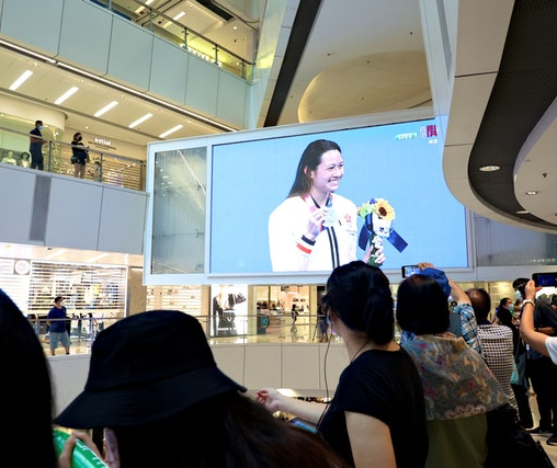 東京奧運｜何詩蓓再奪銀牌　羽毛球混雙銅牌戰不敵日本 市民打氣