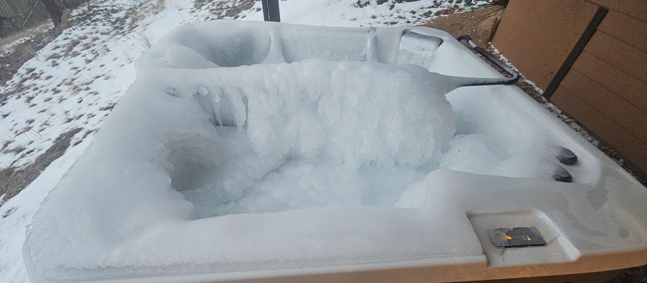 Winter weather and hot tubs
