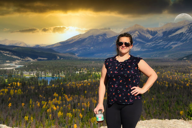 lorena n tea hilltop .jpeg