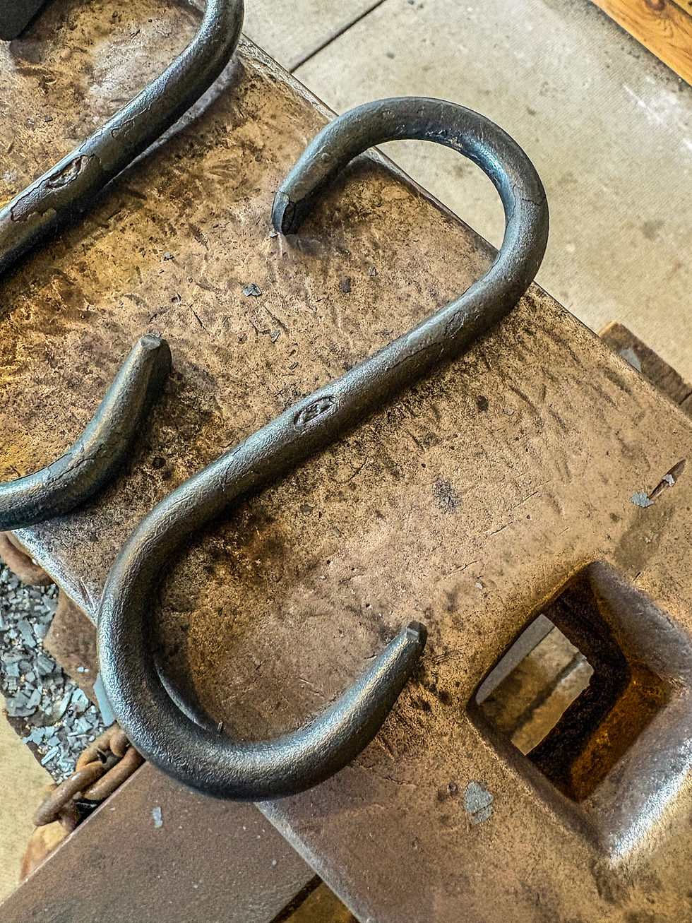 Thumbnail: Blacksmith Made Bird Feeder Bracket Hanger