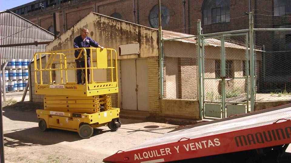 FERROCARRIL BELGRANO CARGAS