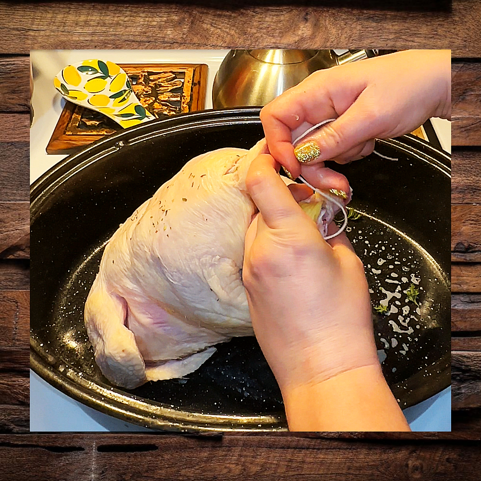 Tie Legs with Twine!