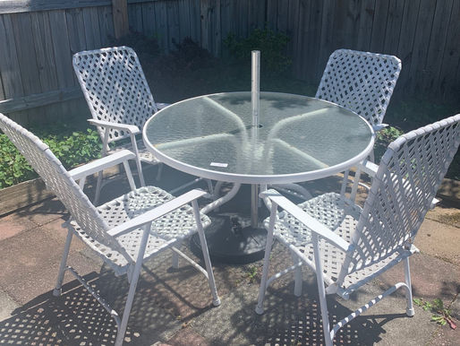 AUCTION #1 ESTATE OF THE LATE KATHRYN CHRISTIAN/Personal Property/Online Absolute Auction