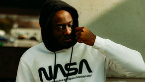 El Logo de la NASA: Más Allá de las Estrellas, Conquistando la Moda