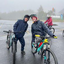 Conquering the Trails: Liv and Julia Step Out of the Office and their Comfort Zones