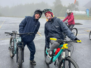 Conquering the Trails: Liv and Julia Step Out of the Office and their Comfort Zones