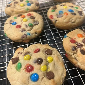 1/2 Dozen Chocolate Chip M&M Cookies