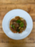  LAMB SHOULDER / PALETILLA DE CORDERO LECHAL.