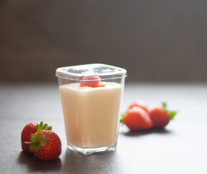 Clear polycarbonate dessert pot with yoghurt 