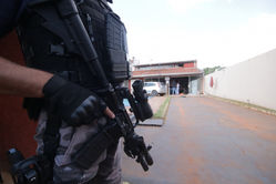 Polícia Civil prende bando por roubo de caminhões e sequestro de motoristas