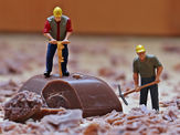 Build a Chocolate Bridge, Teen Lock-In, More at Bluffton Branch Library