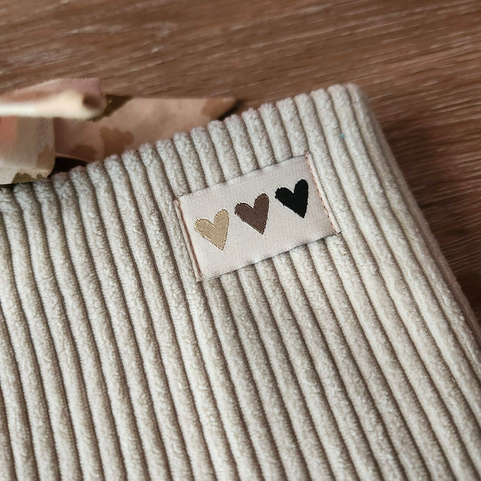 Miniature : Pochette à Livre - 3 Cœurs