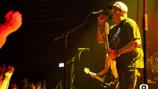 Fotoverslag | Black Stone Cherry + 10 Years - Mezz