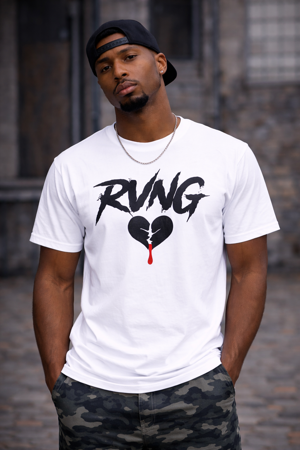 T-shirt RVNG – Nouvelle Collection  T-shirt RVNG issu de la nouvelle collection,