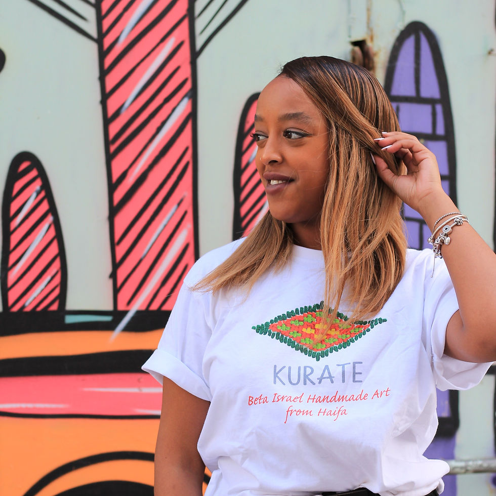 חולצה לבנה דגם קוראטה