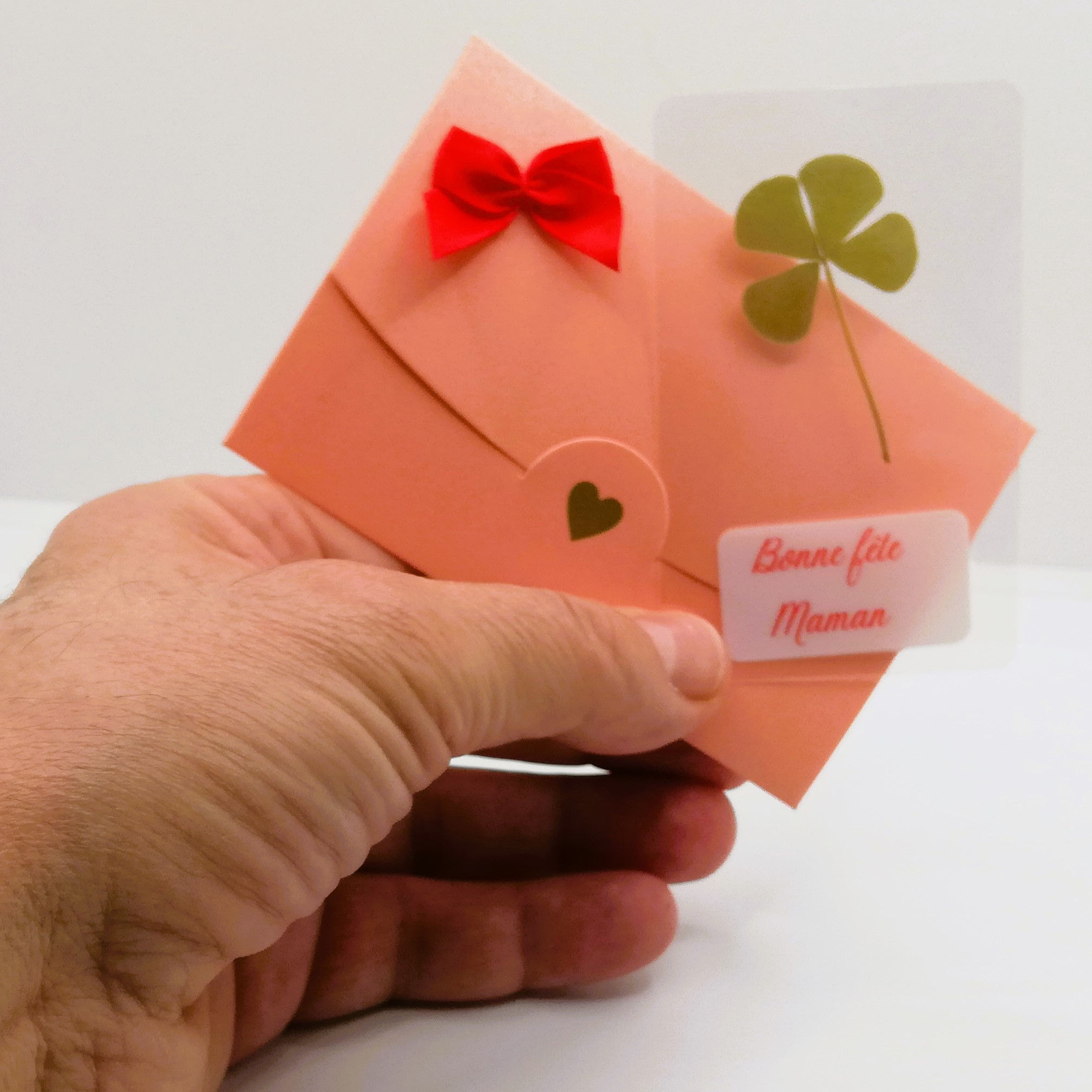 "Frohen Muttertag, vierblättriges Kleeblatt."