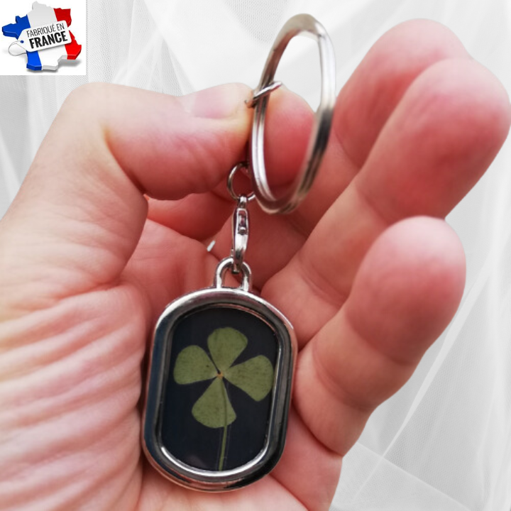 Miniaturbild: Porte-clé Ovale avec Trèfle à Quatre Feuilles : Un Bijou de Chance - Made in France