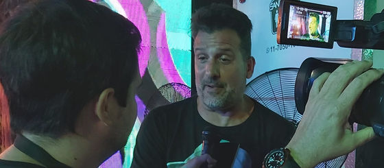 El humorista José María Listorti disfrutó del carnaval correntino