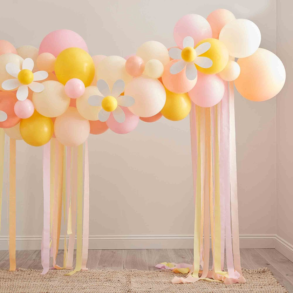 Balloon Garland DIY | EASTER DECORATIONS