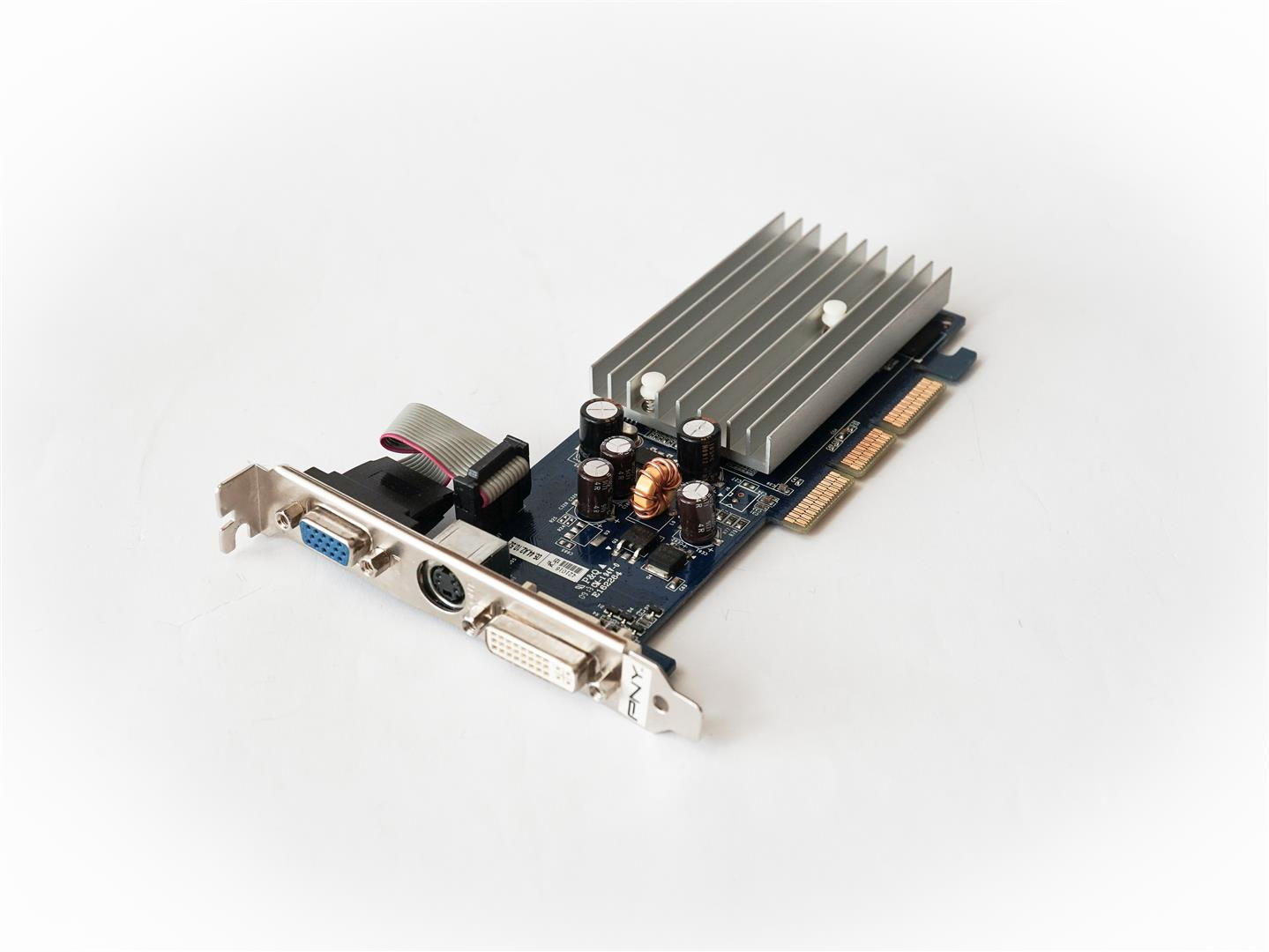 PNY Geforce 6200 AGP