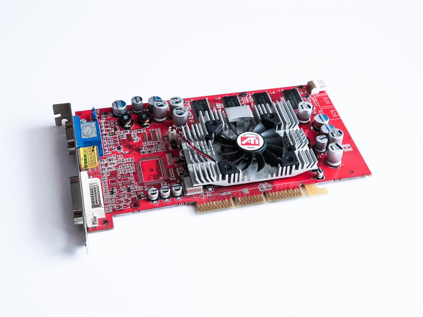 SAPPHIRE ATI Radeon 9800 128MB DDR