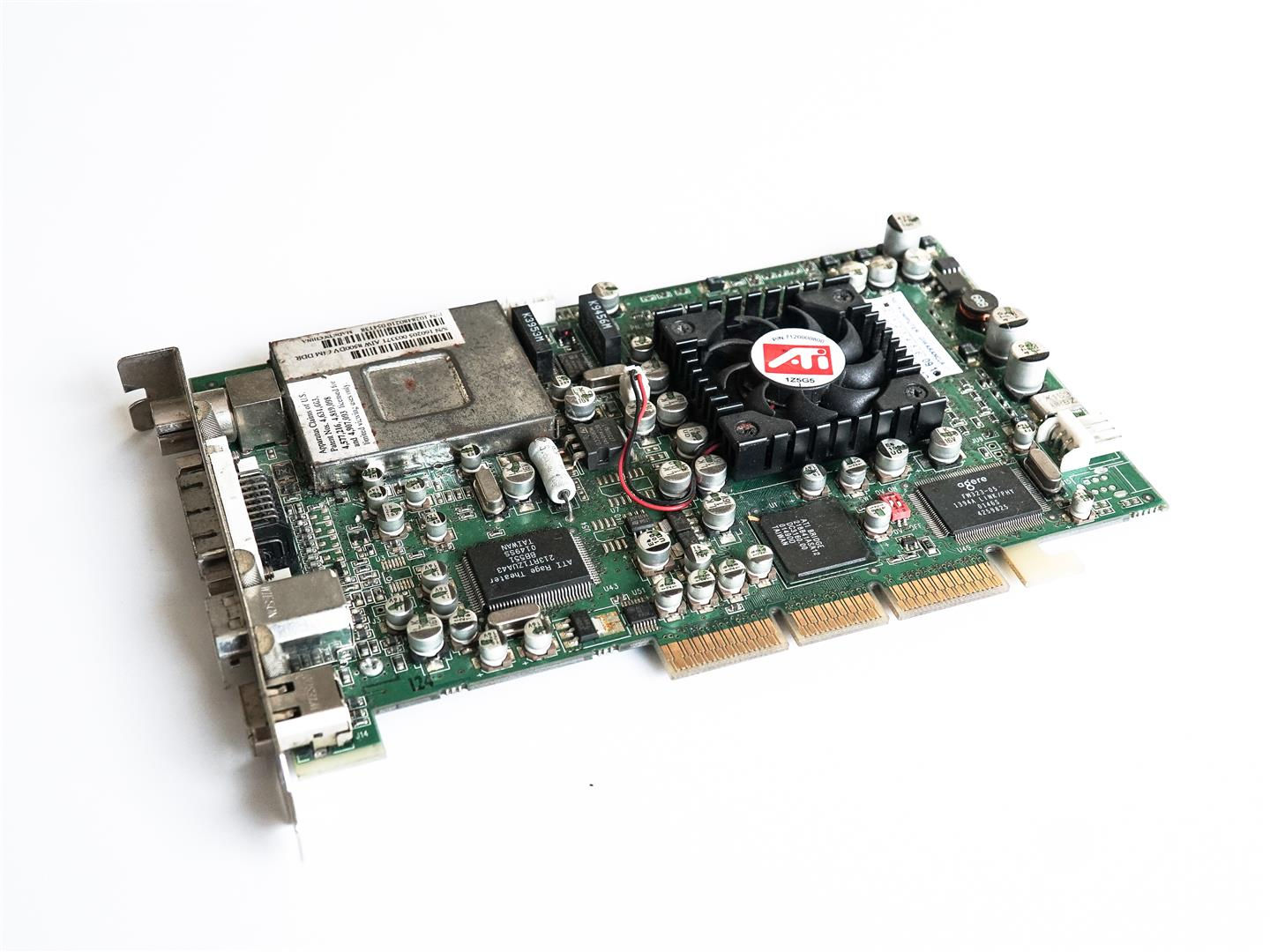 ATI Radeon All-in-Wonder 8500 DV 64MB DDR