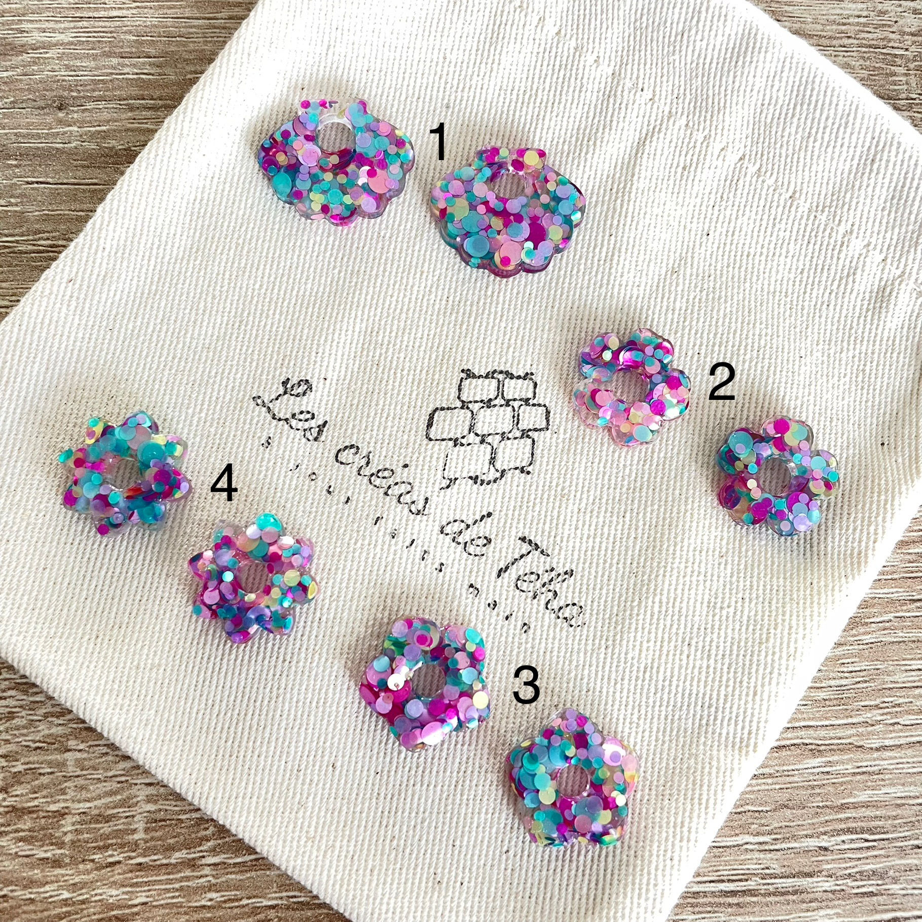 Pampilles, breloques interchangeables en résine epoxy