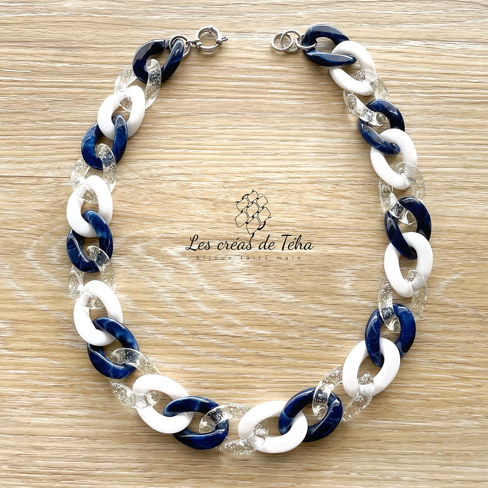 Collier en gros maillons blanc, marine par Les créas de Téha
