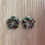 Miniature : Boucles d'oreilles forme fleur, paillettes multicolores