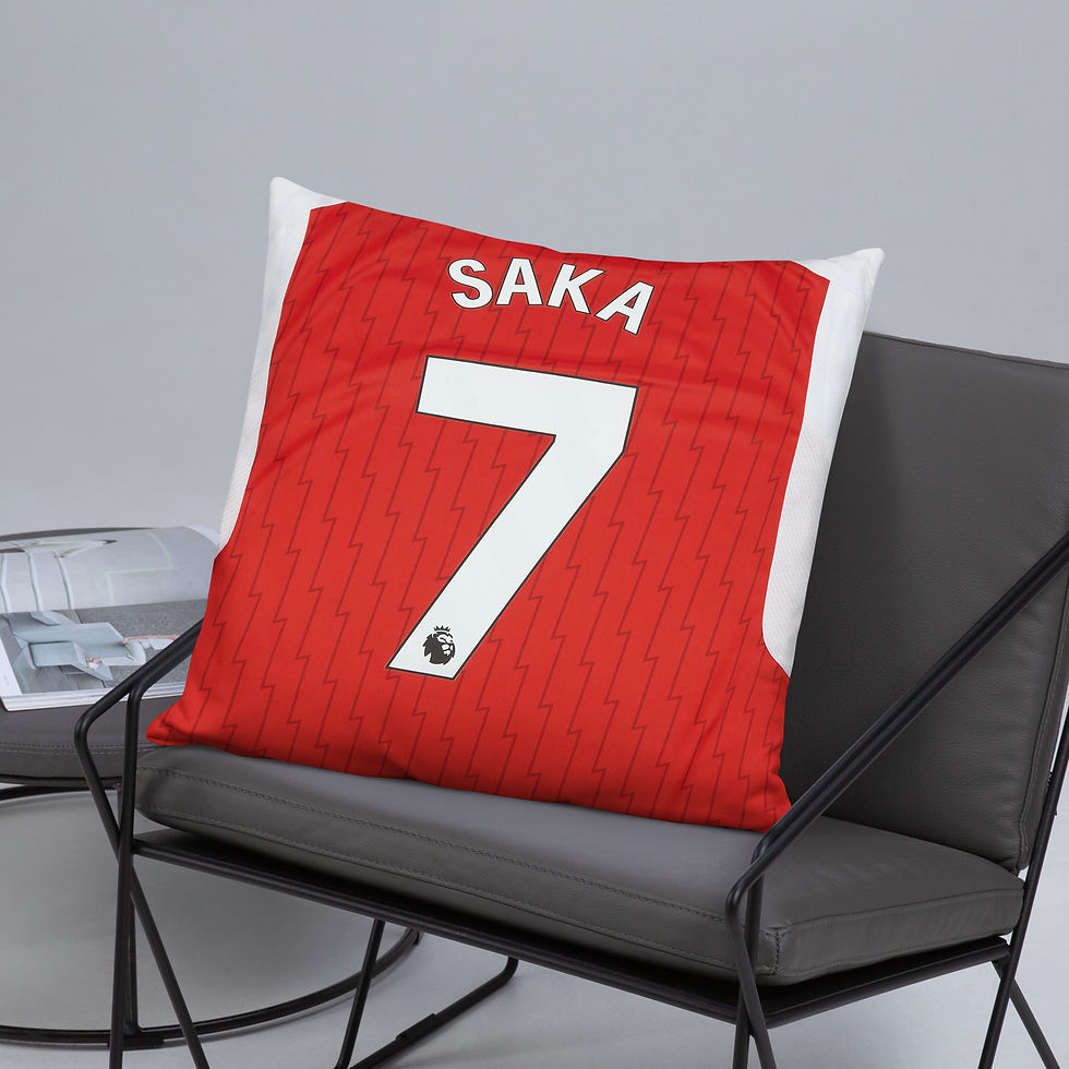 Miniatura: Saka no.7 Arsenal Home T-shirt Cushion