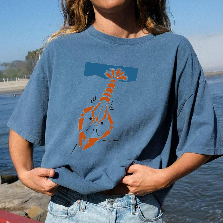 Downward Swimming Lobster Art classic tee