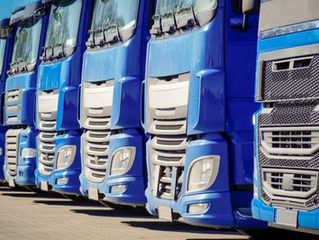 Vendas de caminhões caem 42,11% no semestre