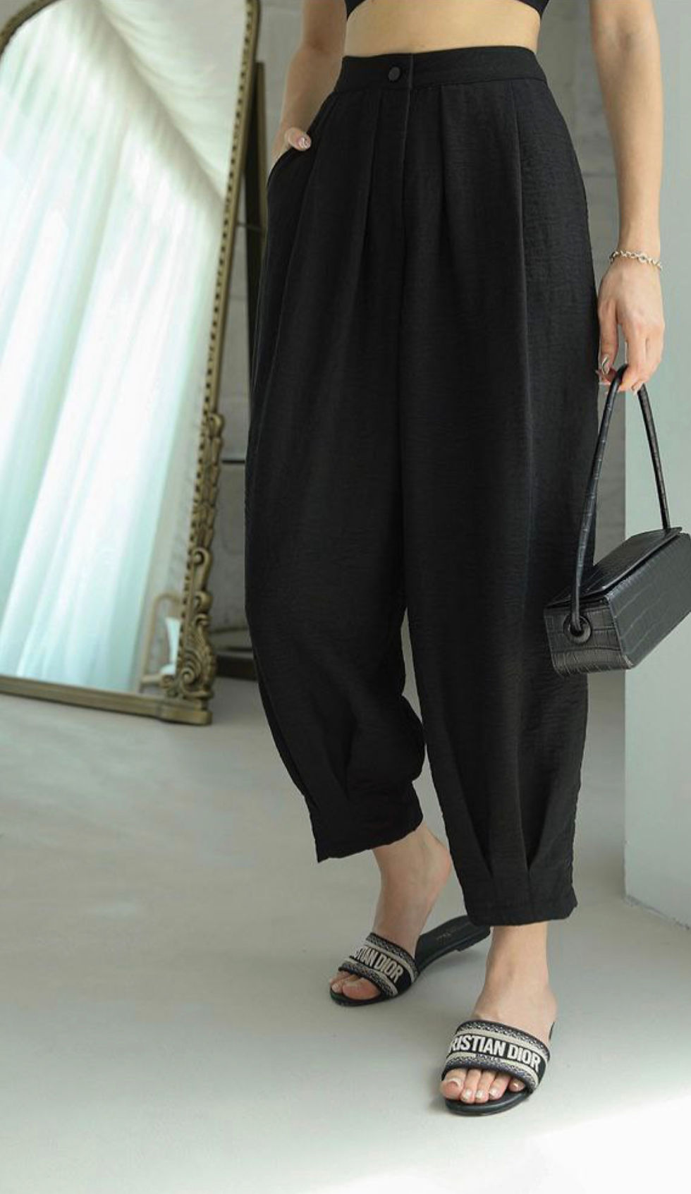 Thumbnail: High Waist Fold Pleat Cropped Pants
