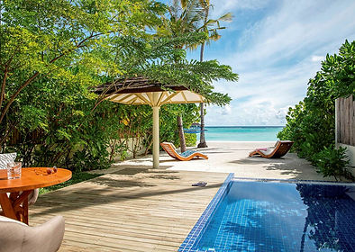 tb_olhuveliromance_mle_ac_1484578_romantic_beach_villa_with_pool_vim1_garden.jpg