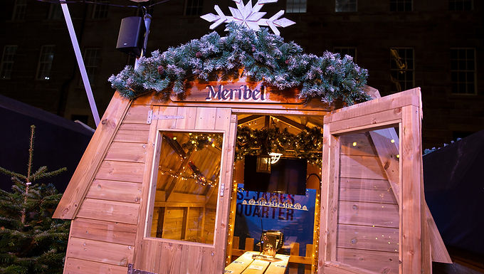 Christmas has arrived at Bar Hütte