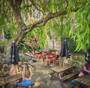 POV: The perfect Edinburgh pub doesn’t exist