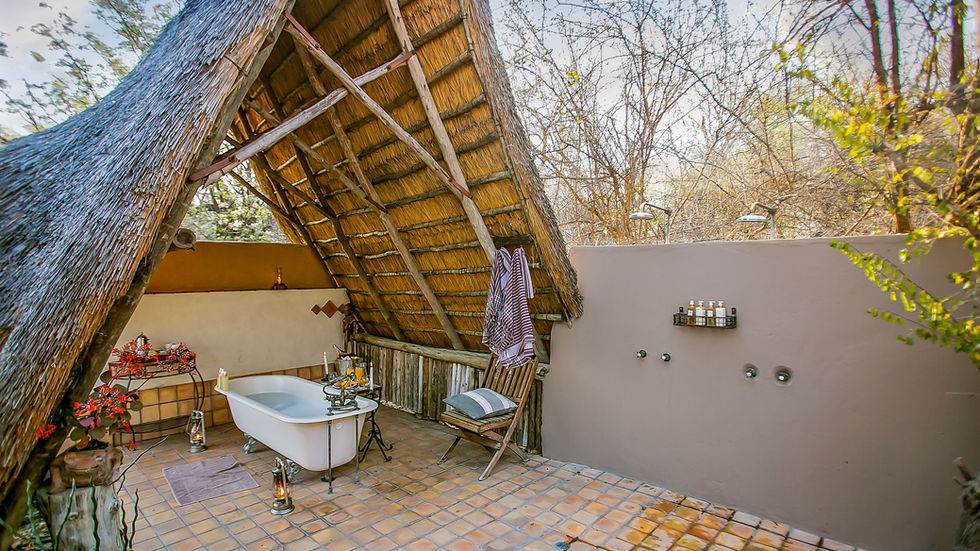 Open air bathrooms at The Hide's honeymoon room